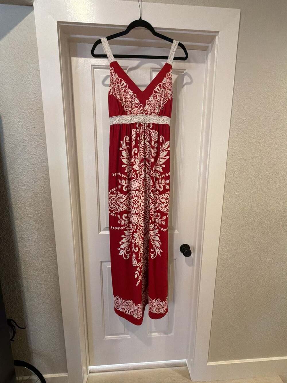 Red and White Baroque Floral Print Cami Maxi Dress with Lace Trim